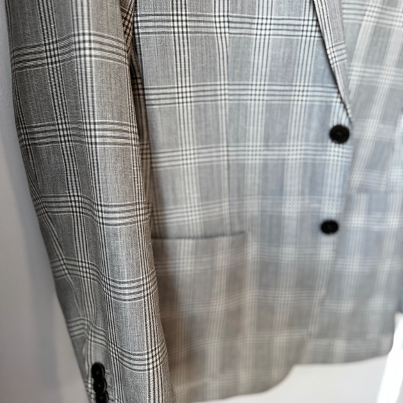 Men’s Plaid Suit Jacket (36R) | Banana Republic - Slim Fit Blazer - Picture 13 of 15